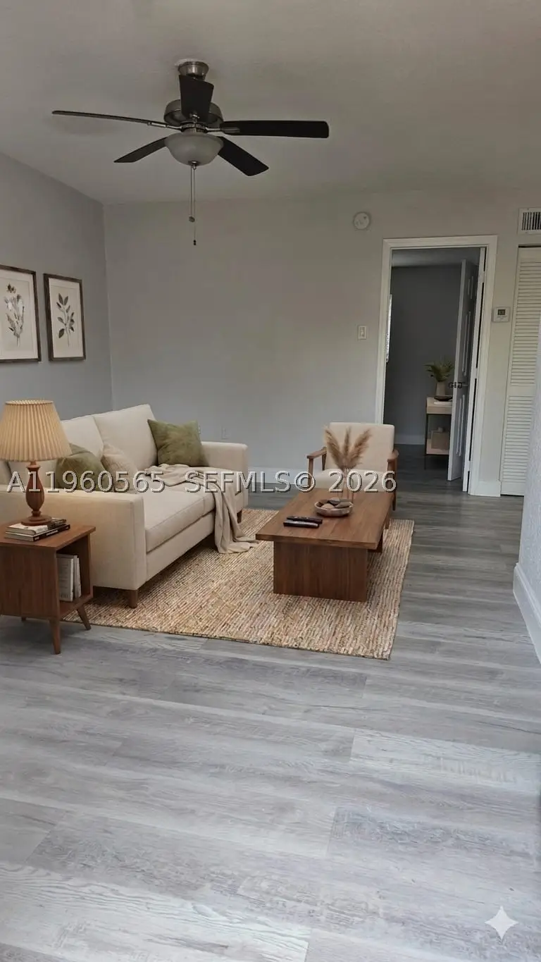 3800 SW 102nd #221, Miami, FL 33165 - #1