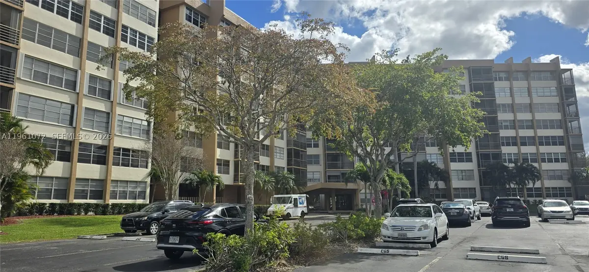 1200 Saint Charles #207, Pembroke Pines, FL 33026 - #1