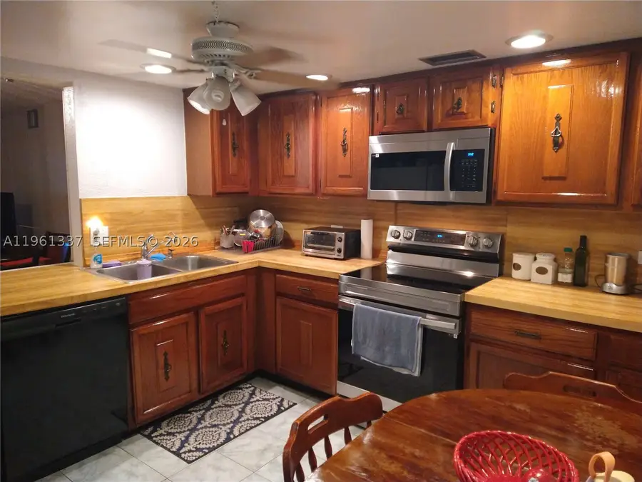 7554 Stirling #105, Davie, FL 33024 - #3