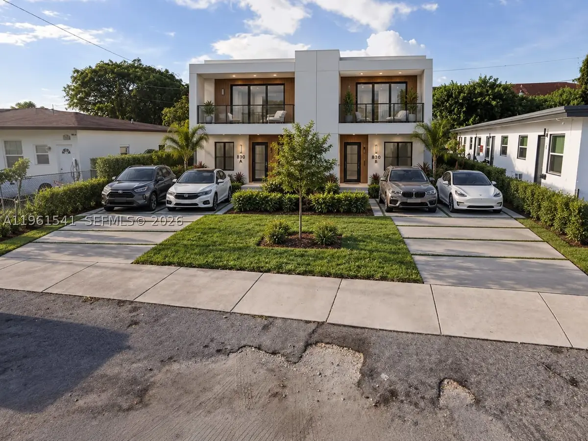10 Nw, Hallandale, FL 33009 - #1