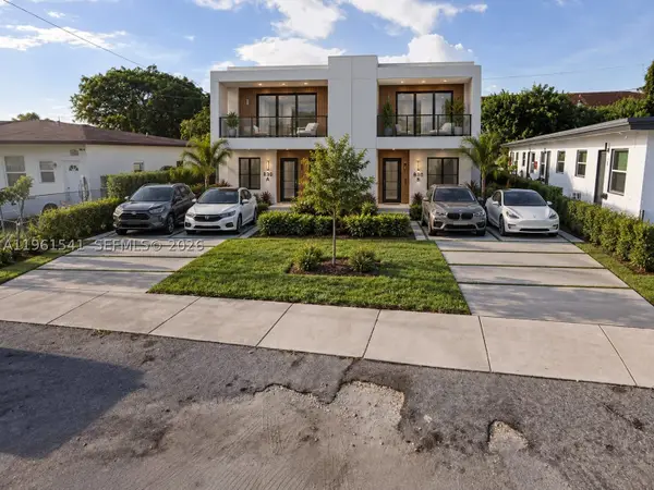 10 Nw, Hallandale, FL 33009
