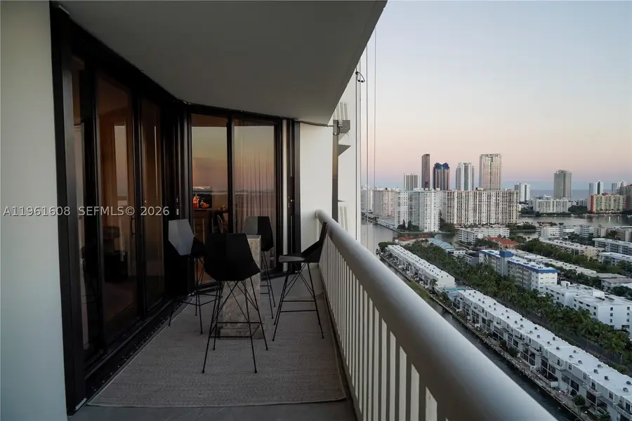 2000 Island #2404, Aventura, FL 33160 - #2