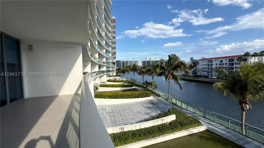 3250 NE 188th #204, Aventura, FL 33180 - #2