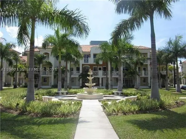18402 NE 27 #124, Aventura, FL 33160