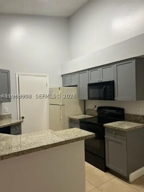 9999 Summerbreeze #1009, Sunrise, FL 33322 - #1