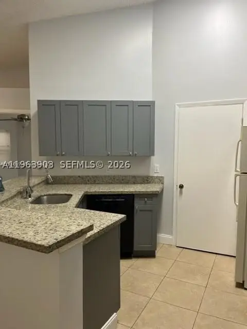 9999 Summerbreeze #1009, Sunrise, FL 33322 - #2