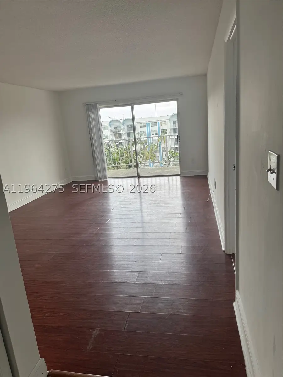 496 NW 165th St #D-614, Miami, FL 33169 - #3