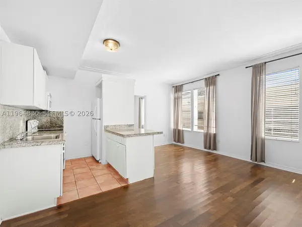 1027 Pennsylvania #206, Miami Beach, FL 33139