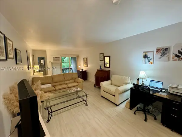 6580 Santona #A38, Coral Gables, FL 33146