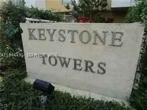 2020 NE 135th #901, North Miami, FL 33181 - #1