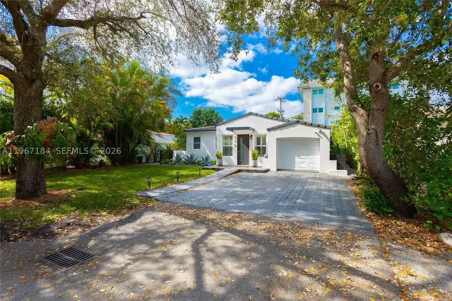 814 Monterey, Coral Gables, FL 33134 - #2