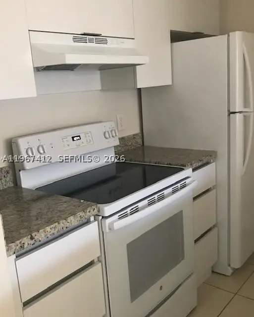 Address Withheld By Seller, Pembroke Pines, FL 33026 - #2