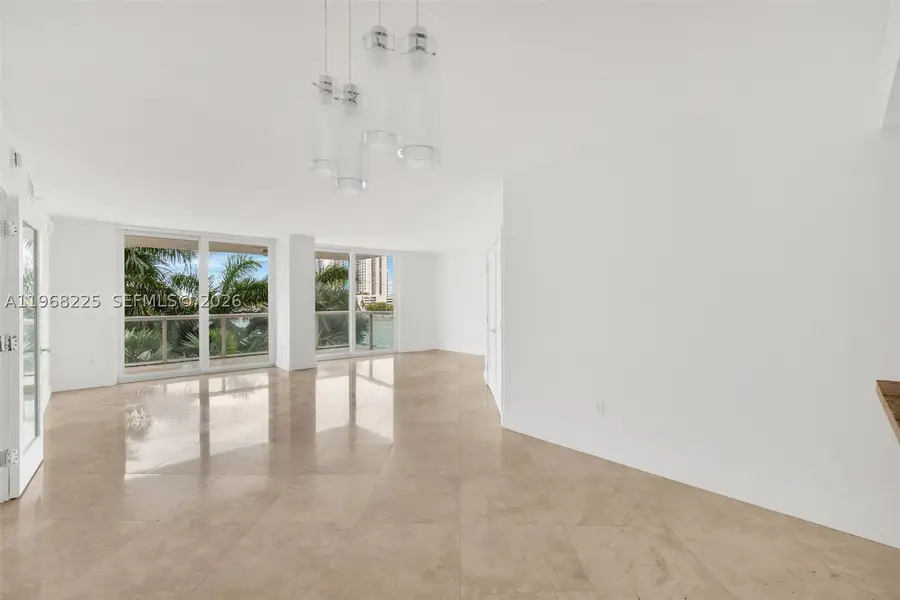 10 Venetian #403, Miami Beach, FL 33139 - #3