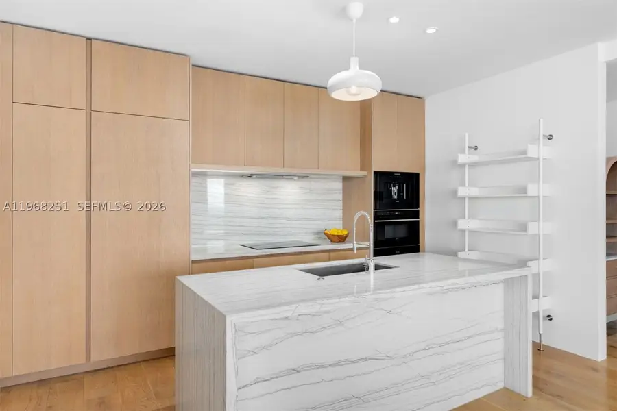 8701 Collins #606, Miami Beach, FL 33154 - #3