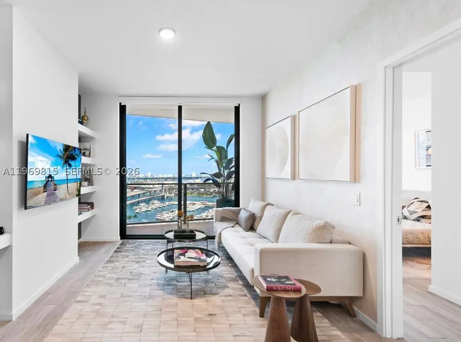398 NE 5th #3811, Miami, FL 33132 - #2