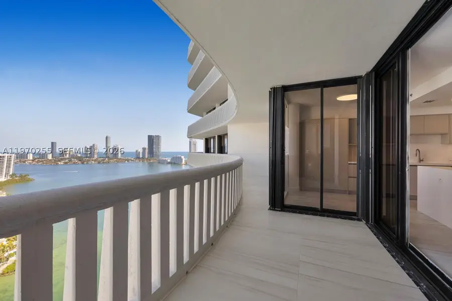 3000 Island #2504, Aventura, FL 33160 - #3