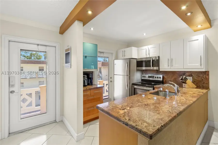 5121 W Oakland Park #304, Lauderdale Lakes, FL 33313 - #3
