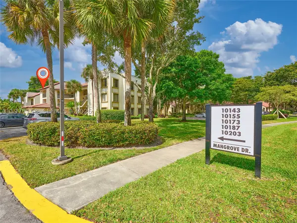10143 Mangrove #303, Boynton Beach, FL 33437