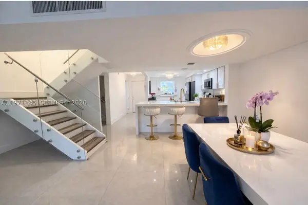 2308 NE 7th #29, Hallandale, FL 33009