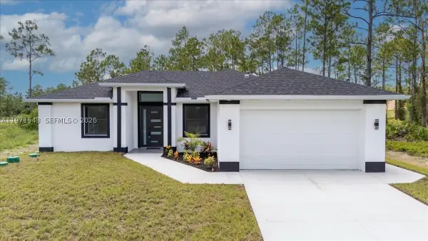 1201 Johns, Cape Coral, FL 33909