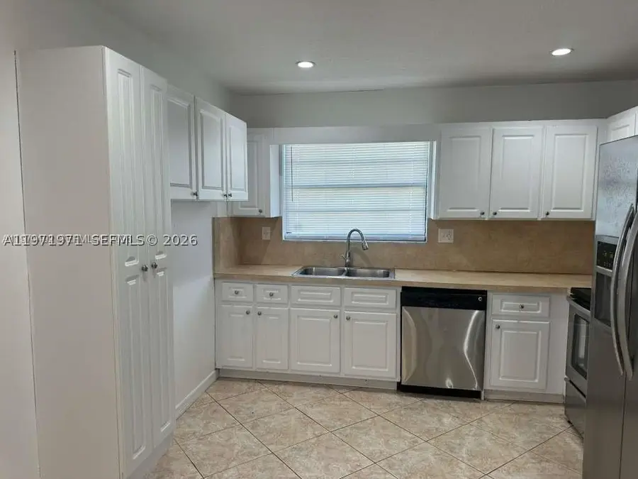 208 SW 2nd, Hallandale, FL 33009 - #3