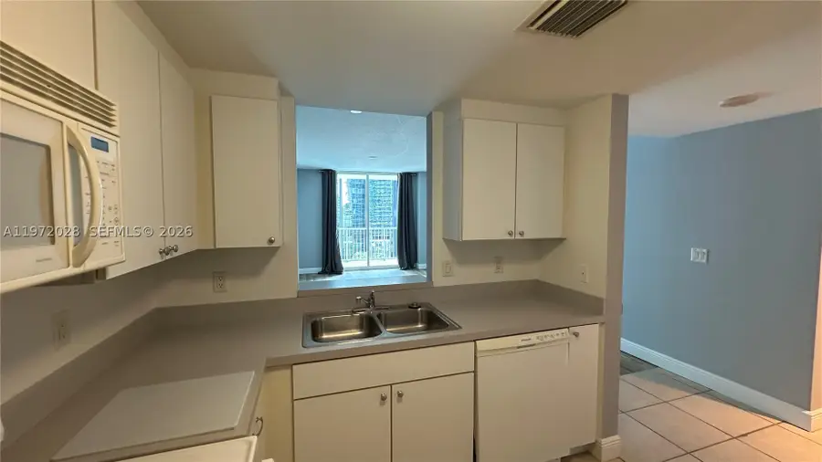 1250 S Miami #1012, Miami, FL 33130 - #3