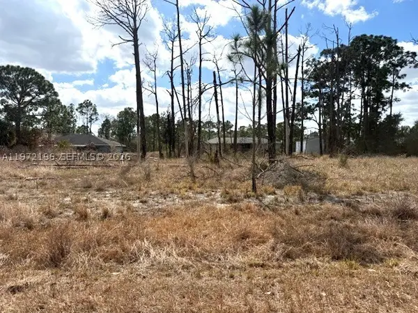 245 Moon River, Lake Placid, FL 33852