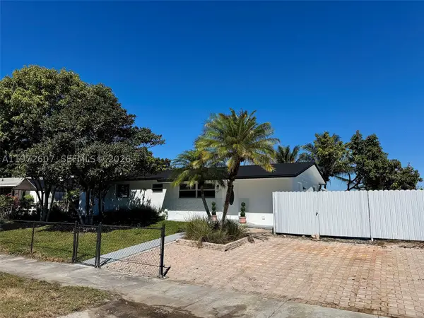 15715 SW 302nd, Homestead, FL 33033
