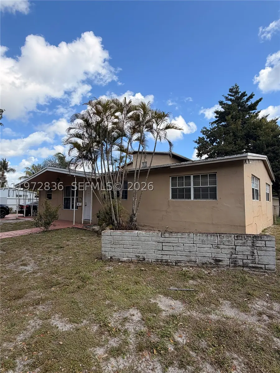 7191 Park, Hollywood, FL 33024 - #2