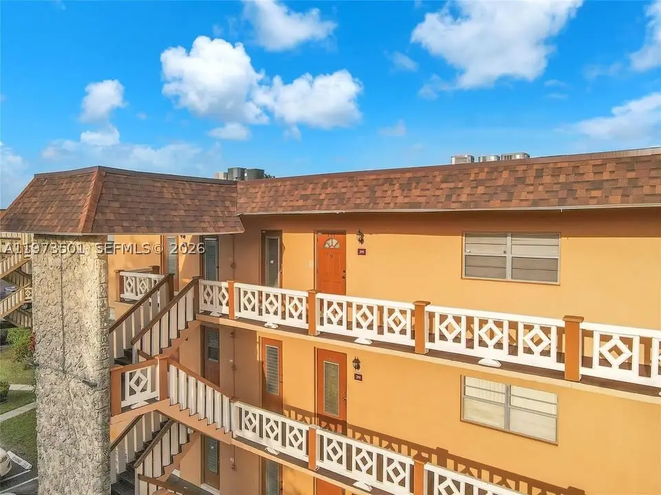 5021 W Oakland Park #104, Lauderdale Lakes, FL 33313 - #1