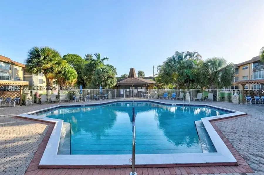 5021 W Oakland Park #104, Lauderdale Lakes, FL 33313 - #3