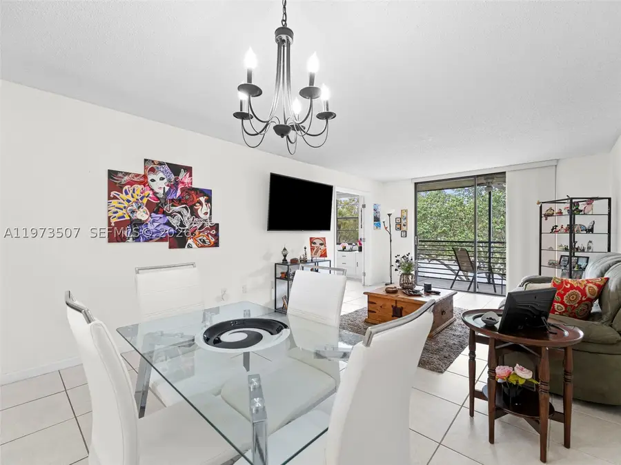 901 Colony Point #304, Pembroke Pines, FL 33026 - #3
