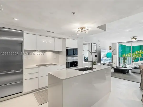 9521 E Bay Harbor #705, Bay Harbor Islands, FL 33154