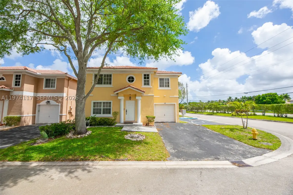 10 NW 110th, Plantation, FL 33324 - #1