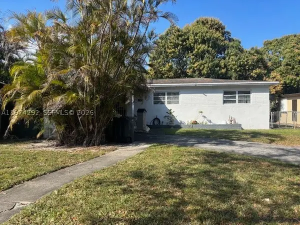15 NE 130th, North Miami, FL 33161