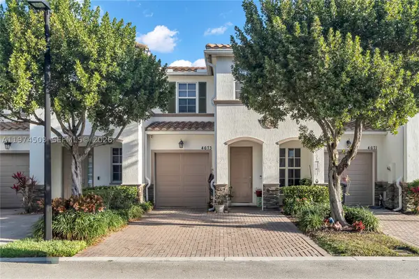 4673 Tara Cove, West Palm Beach, FL 33417