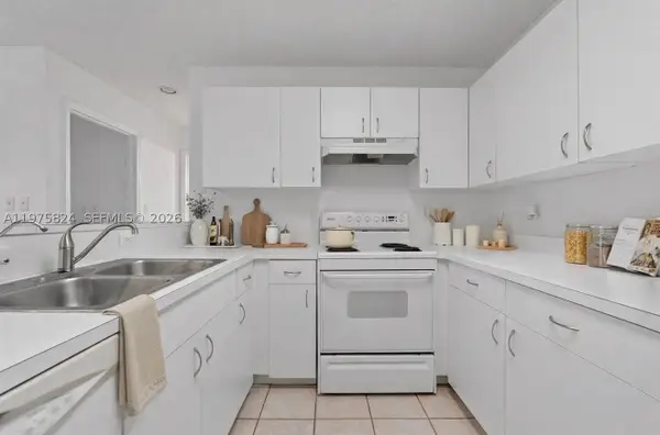 10111 W Atlantic #C3, Coral Springs, FL 33071