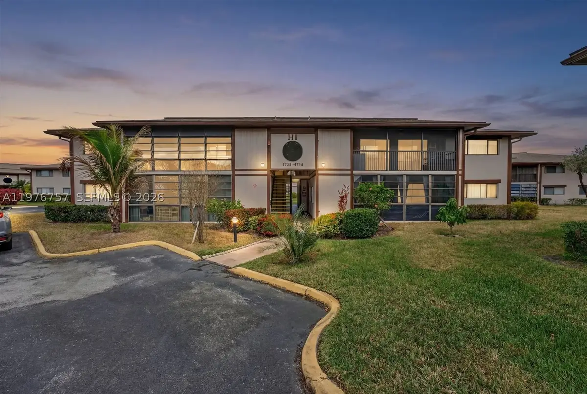 9748 S Belfort #201, Tamarac, FL 33321 - #1