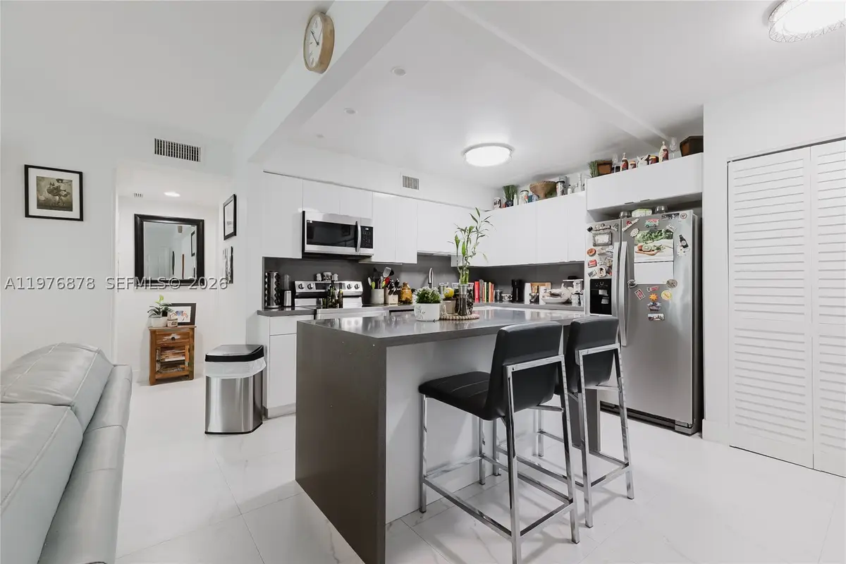 2621 SW 12th, Fort Lauderdale, FL 33315 - #1