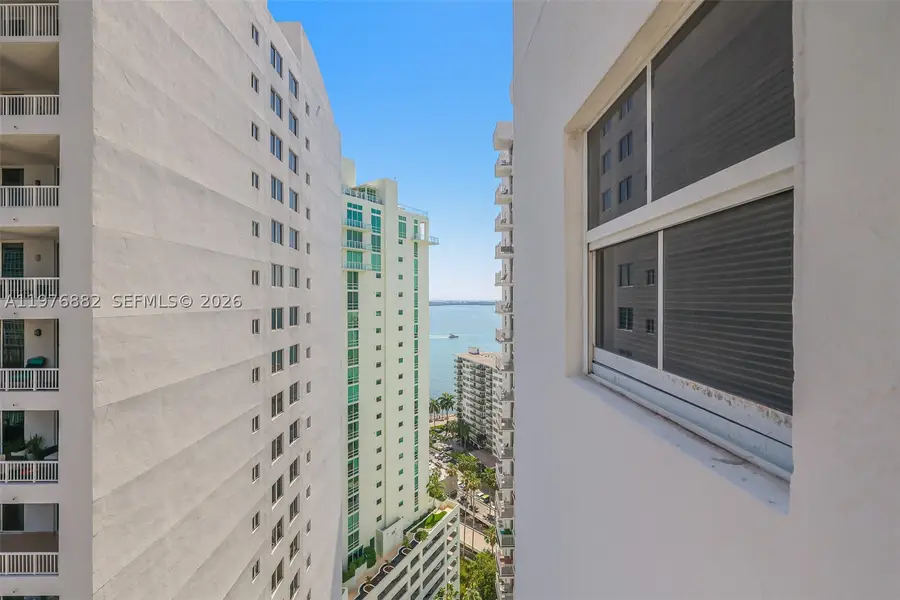 Address Withheld By Seller, Miami, FL 33131 - #3