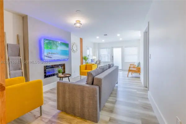 1762 NW 15th, Miami, FL 33125