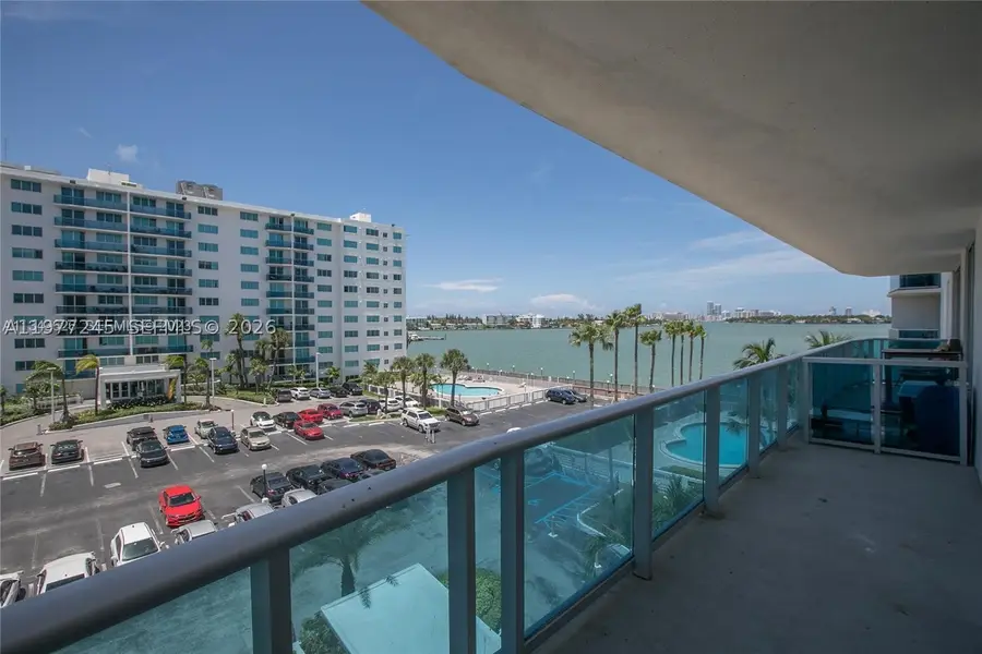 7501 E Treasure #4K, North Bay Village, FL 33141 - #3