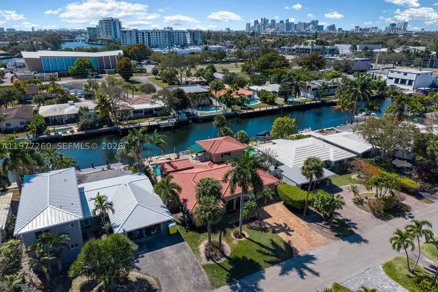 2046 NE 15th, Fort Lauderdale, FL 33304 - #3