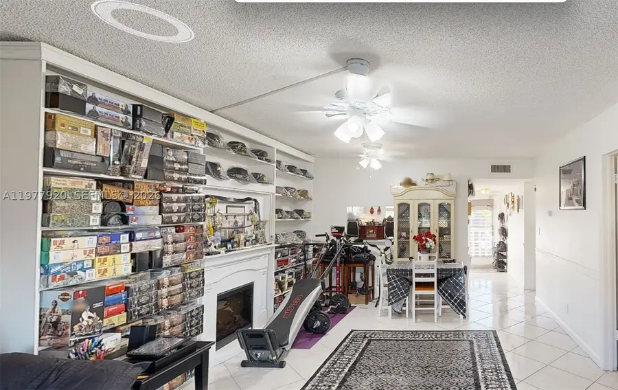 6570 Royal Palm #215J, Margate, FL 33063 - #2