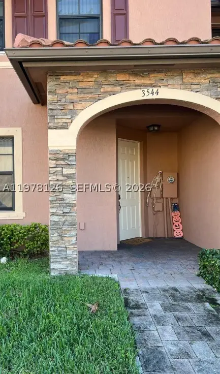 3544 W 88th, Hialeah, FL 33018