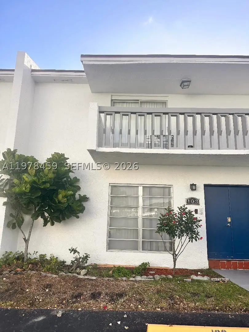 9400 SW 170th #103, Palmetto Bay, FL 33157 - #2