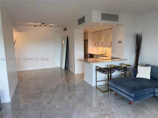 880 NE 69th #5Q, Miami, FL 33138