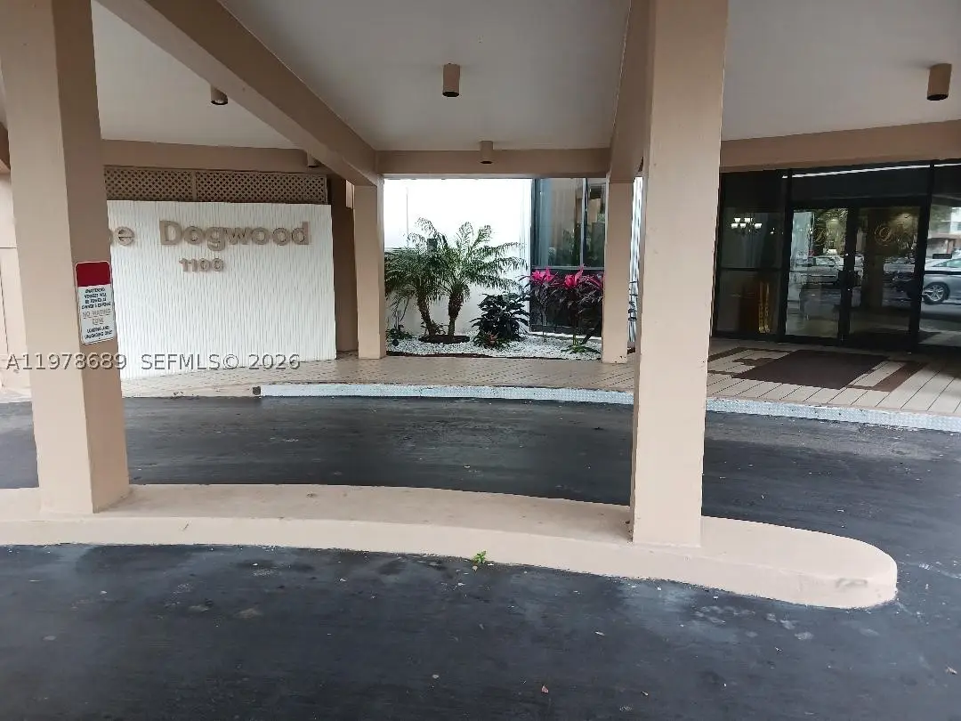 1100 St Charles #213, Pembroke Pines, FL 33026 - #1