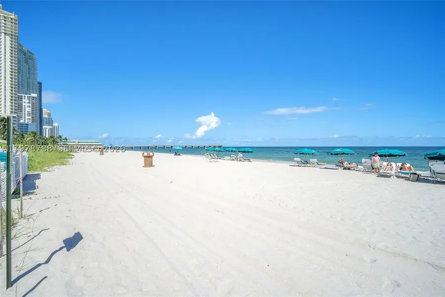 16445 Collins #2328, Sunny Isles Beach, FL 33160 - #2