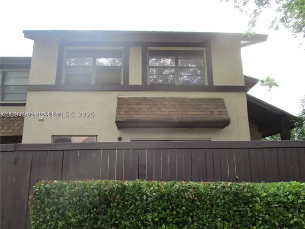 1760 Bayberry, Pembroke Pines, FL 33024